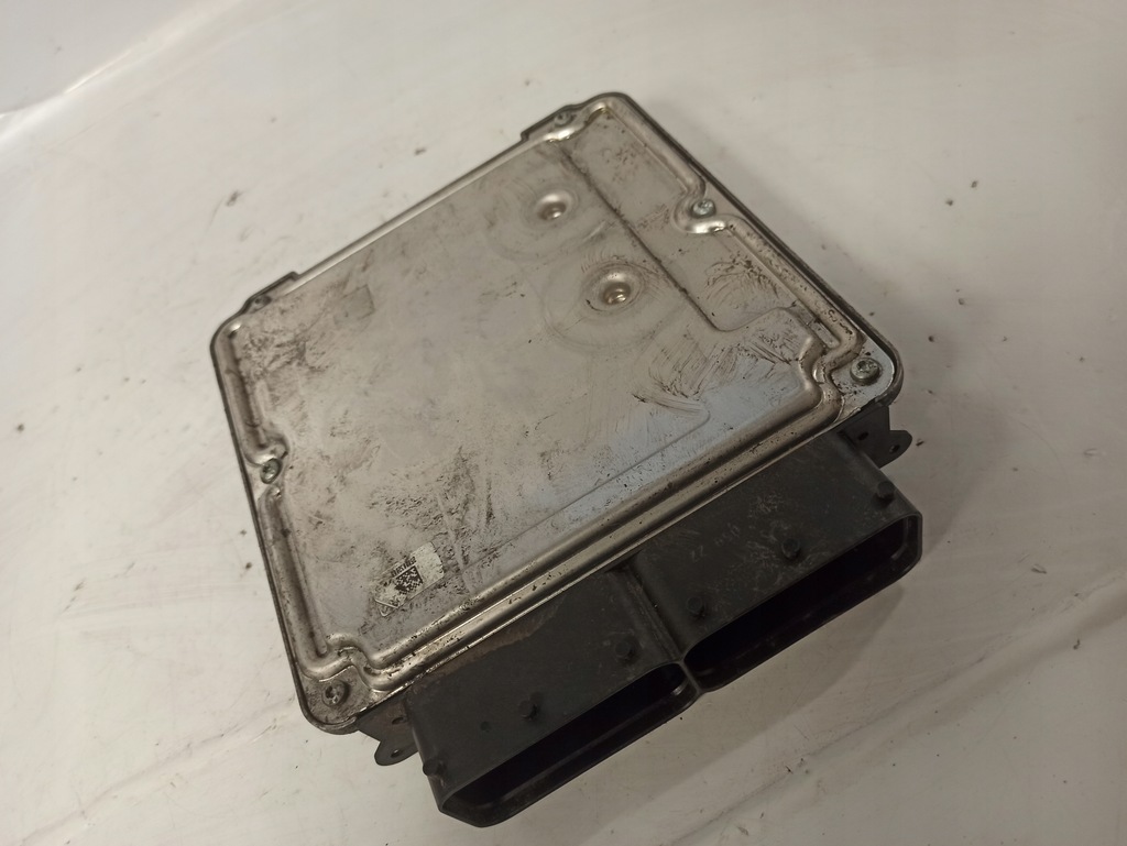 фото №12, Audi a3 8v 2.0 tdi блок керування двигуна 04l907309r 0281031066