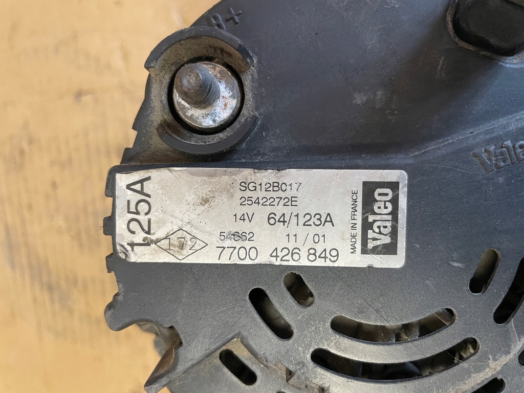 фото №8, Renault laguna 2 ii 1.8 генератор 7700426849 sg12b017 2542272e