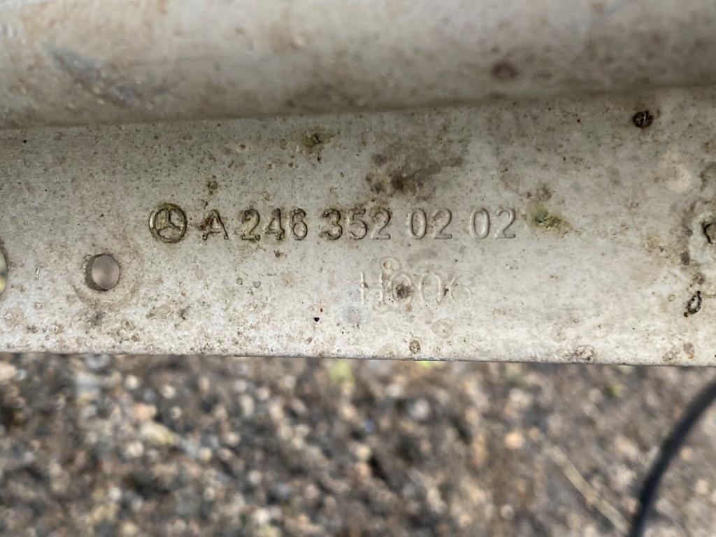 Mercedes w176 w246 поворотный кулак ступица рычаг амортизатор задний Недорого