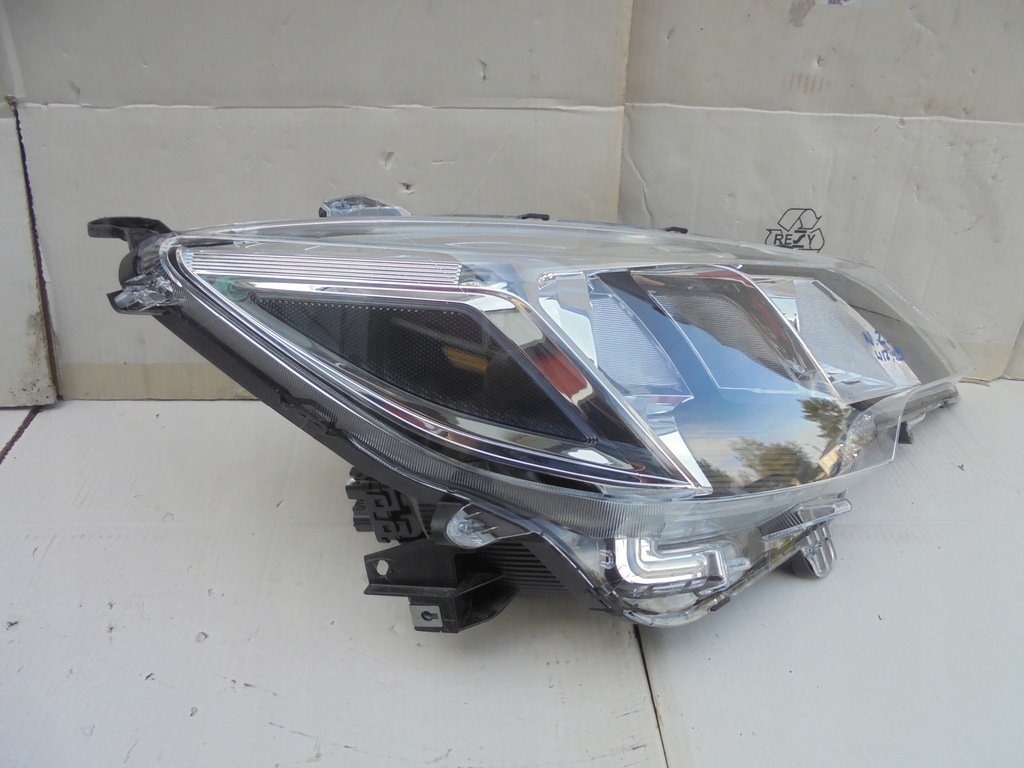 фото №10, Фара левый правый лампа mitsubishi space star ii 2 lift fl 19- eu kpl