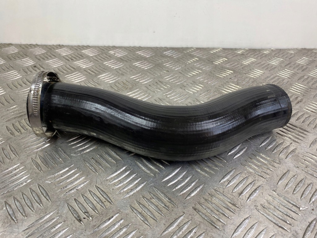 Купити 2019 ssangyong rexton патрубок інтеркулер 2361036102