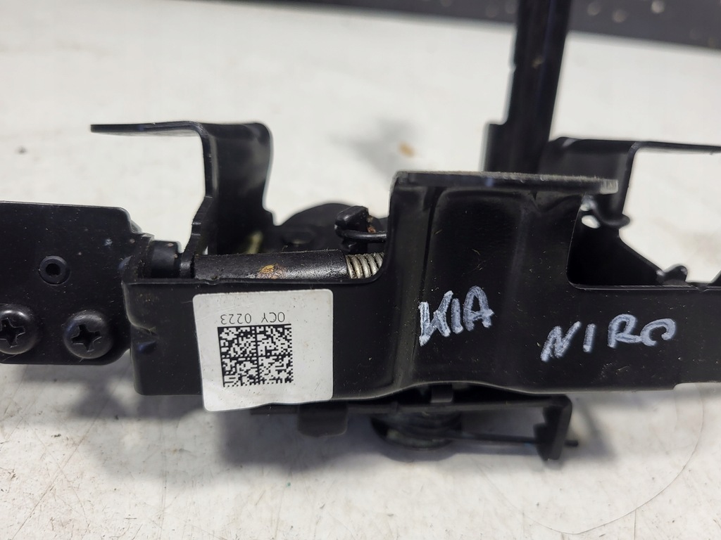 фото №11, Kia niro 2021 засов / крепление замка крышки передней / капот двигателя