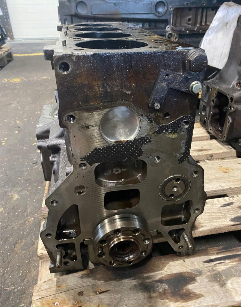 Блок двигателя man d0834 150km lfl43 euro3 с wałem 1 tłokami Цена