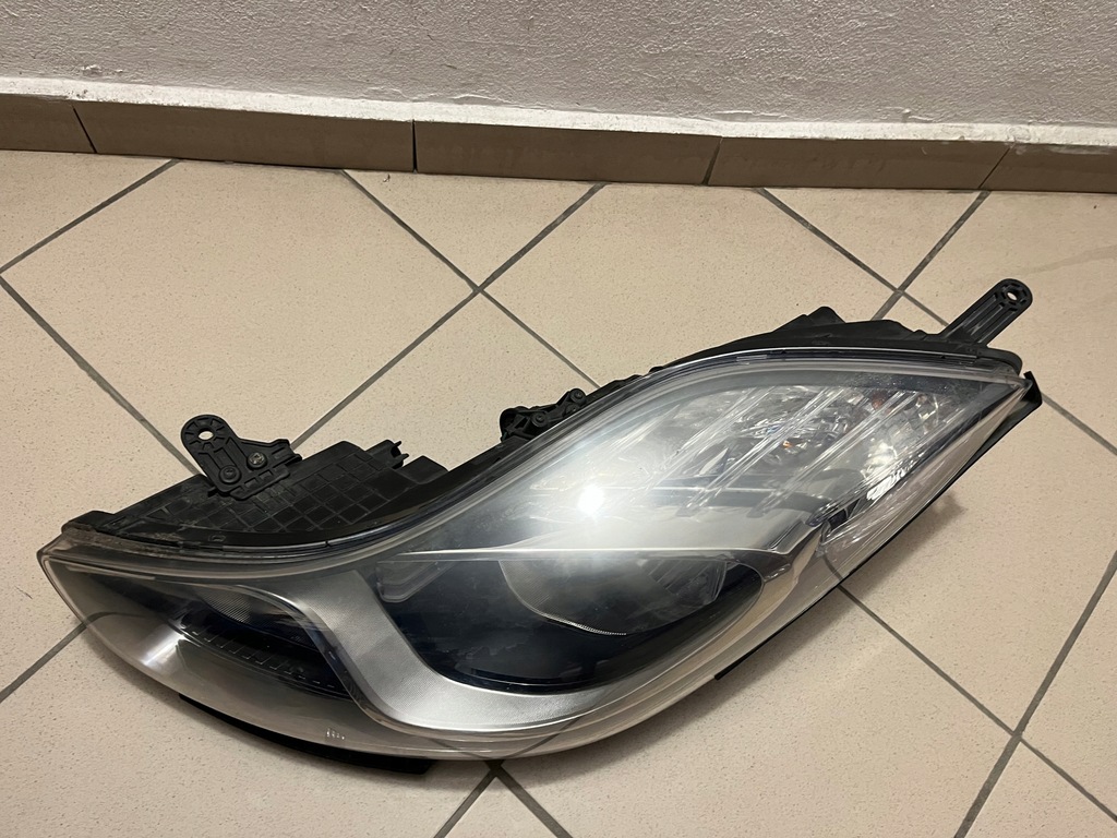 фото №11, Hyundai ix20 ix-20 10- лампа передняя перед левая