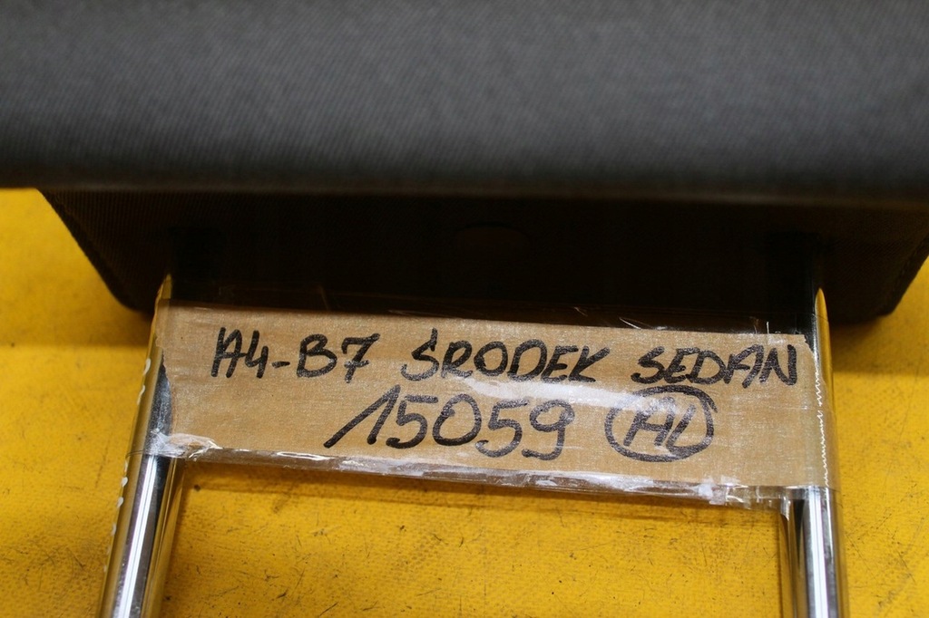 фото №5, Подголовник сиденье средний a4 b7