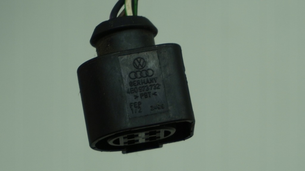 фото №13, Audi volkswagen штекер колодка соединитель 4b0973732