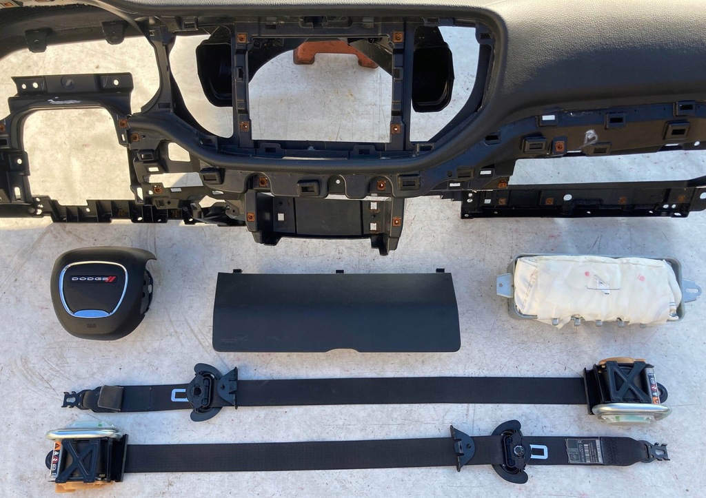 фото №5, Dodge durango lift панель приладів панель приладів консоль подушки безпеки ремені