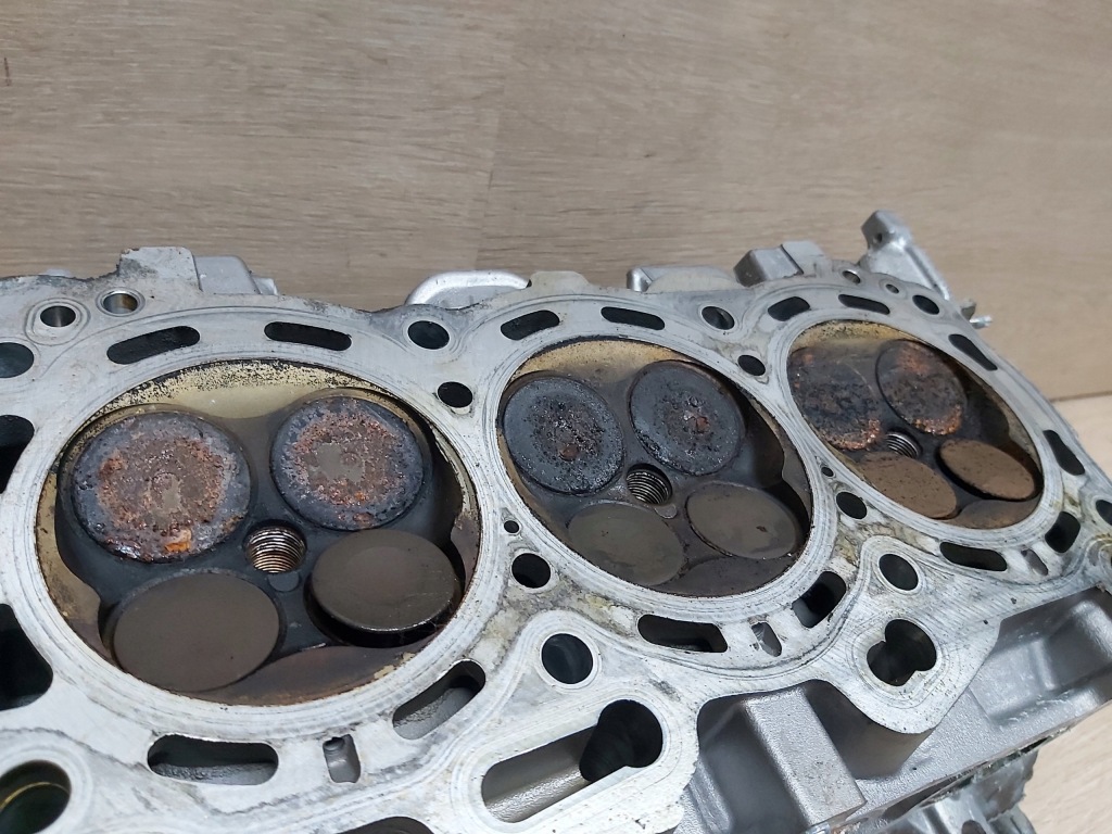 Toyota sienna 3,5 v6 2gr головка права вал розподільного валу 06 - 16 rok в Україні