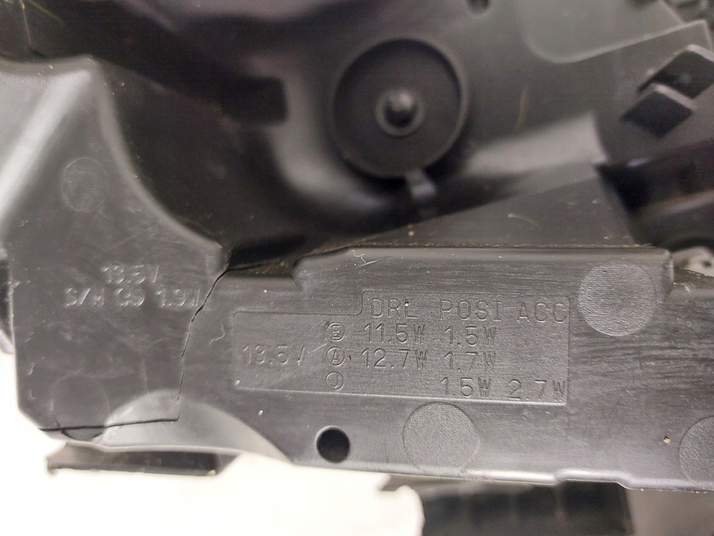 фото №13, Лампа ліва передня mitsubishi eclipse cross full led 17- eu