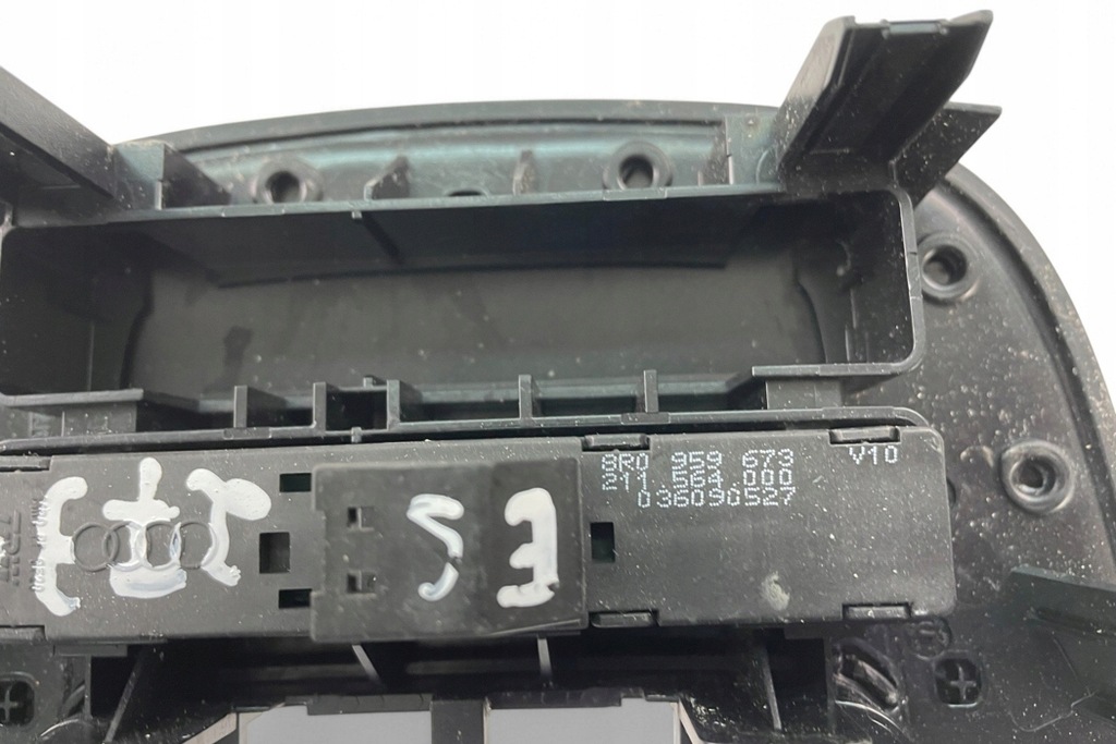 фото №7, Панель переключателей audi q5 8r 8r0959673 2010