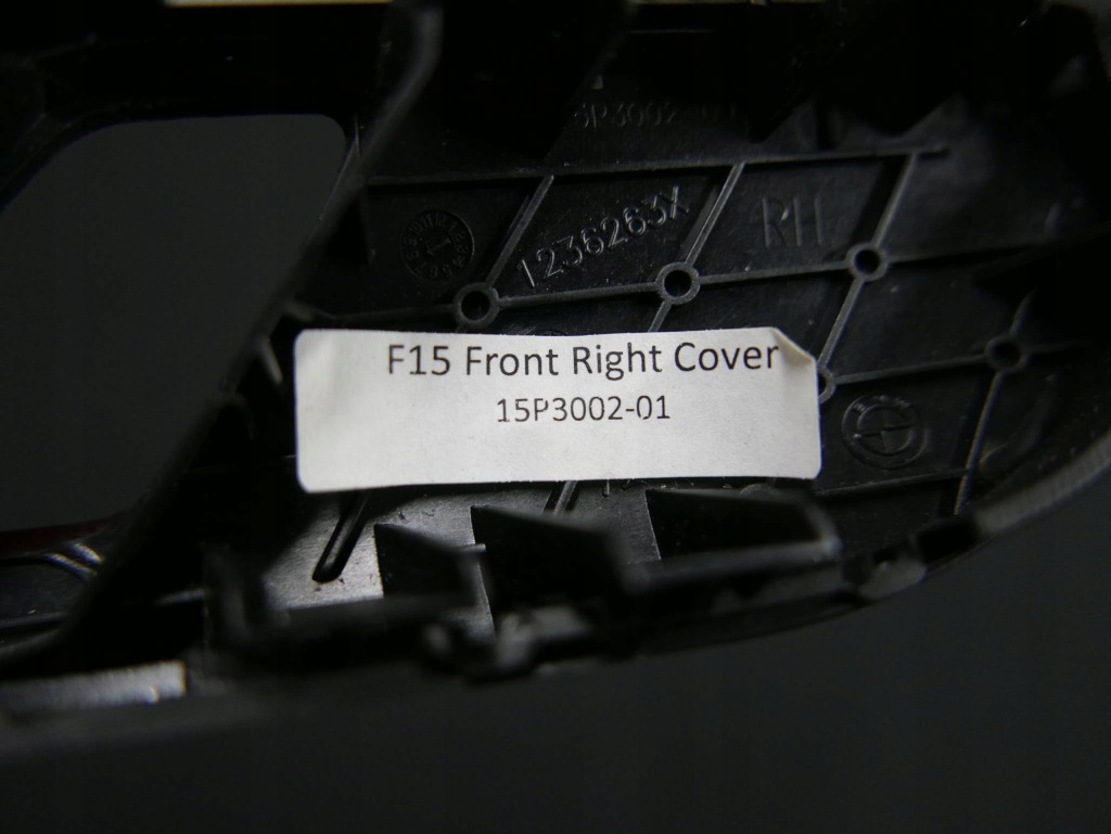 Bmw x5 f15 x6 f16 молдинг декоративная декоративная  дверь правый перед серебристый в Украине