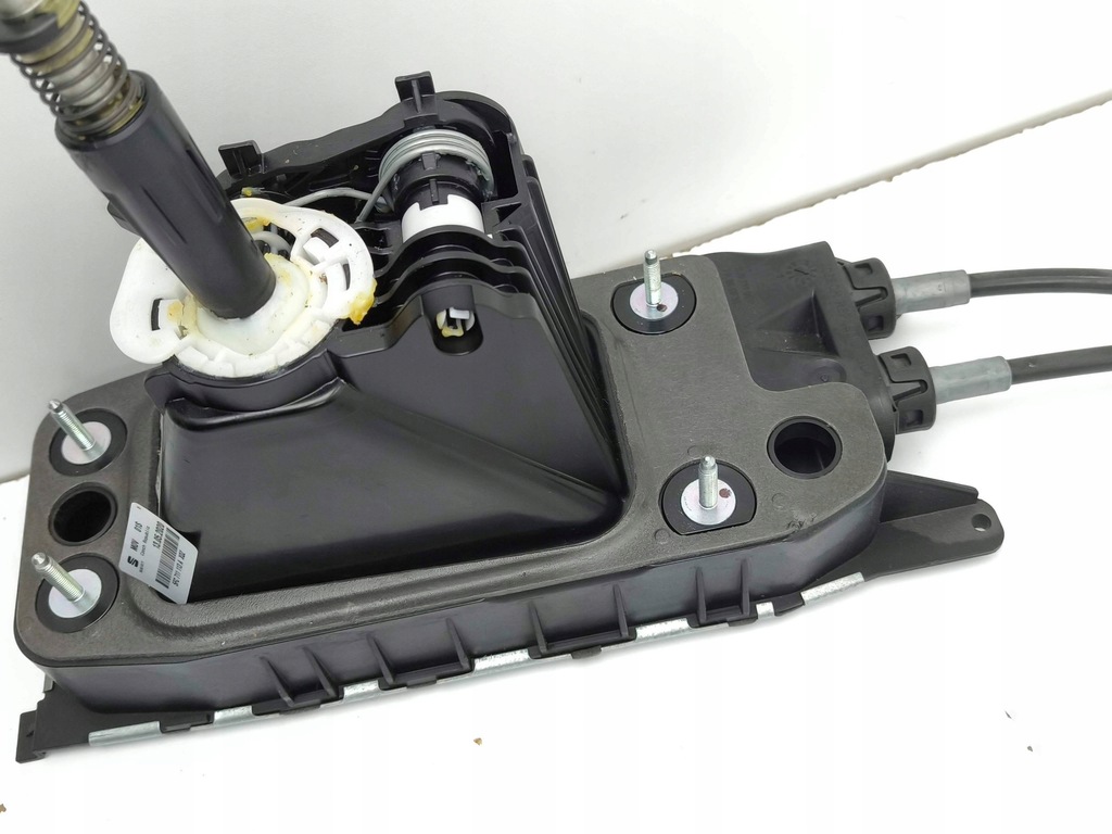 фото №12, Seat leon iv 2020 домкрат перемикання передач / верхній