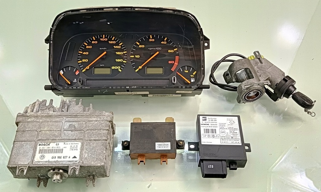 фото №1, Seat ibiza ii 95 r 1.4 набір стартовий блок керування двигуна kpl