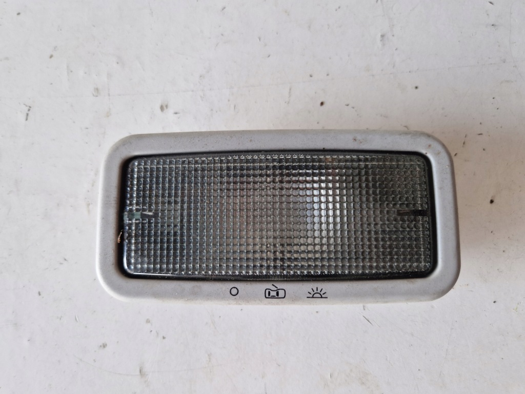фото №1, Лампа салона потолочный vw lupo 1.2 tdi 6n0947105f