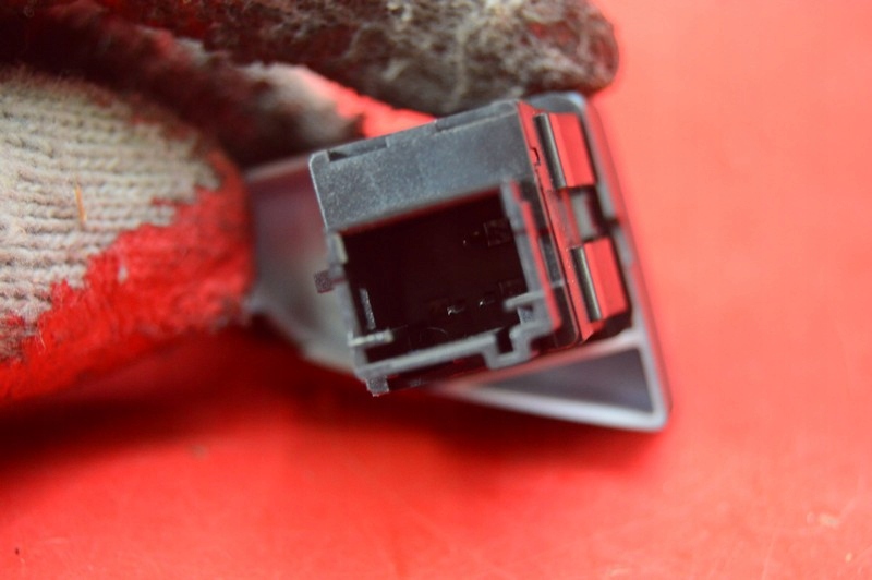 фото №6, Вимикач світла аварійних 96594789kr citroen c5 ii x7 iii 08-17