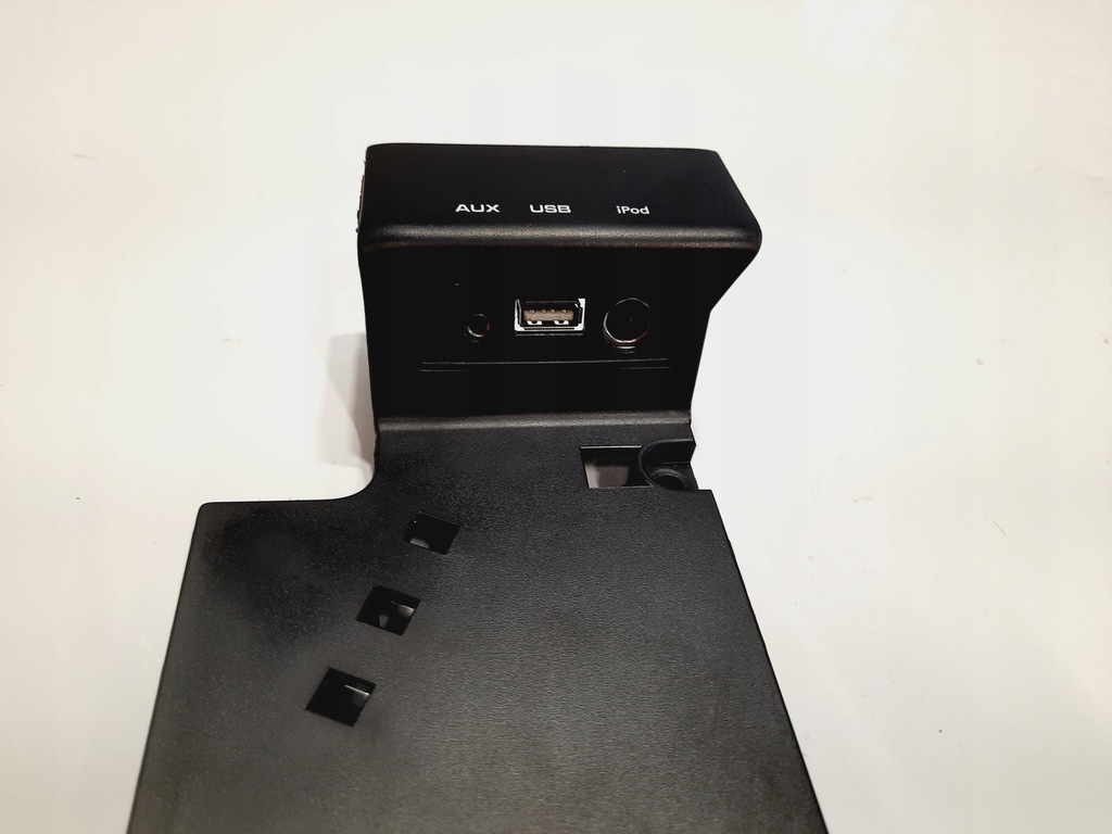 фото №1, Porsche cayman r 987 11r роз'єм aux usb 99764246500