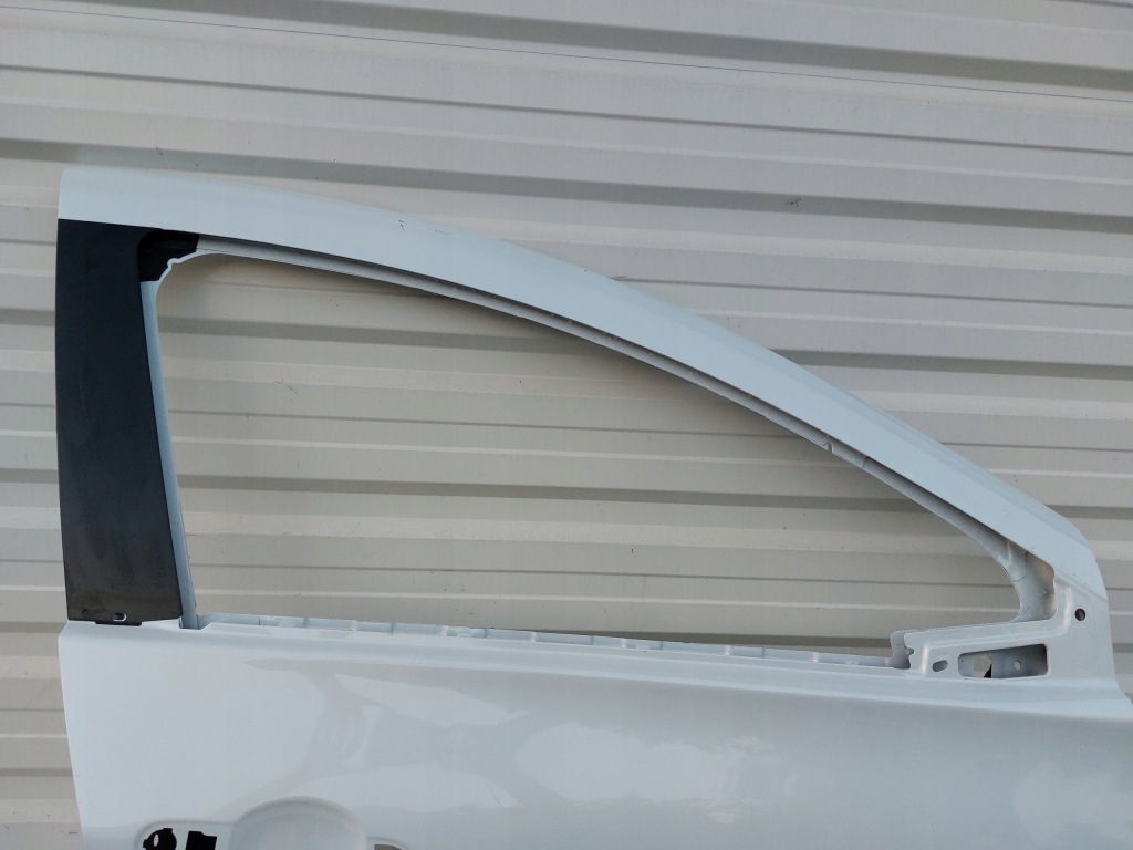фото №4, Дверь правый перед передние renault zoe ładne