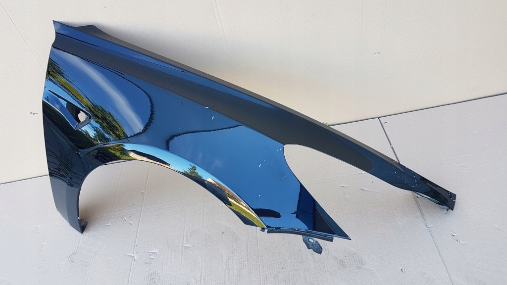 Купить Крыло перед правый tesla model 3 17-