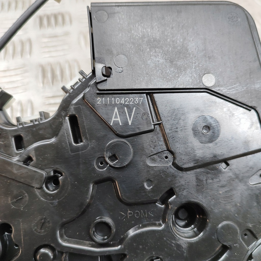 фото №7, Lexus rx 450h 2023 перед сторона ліва вкладка do замка двері