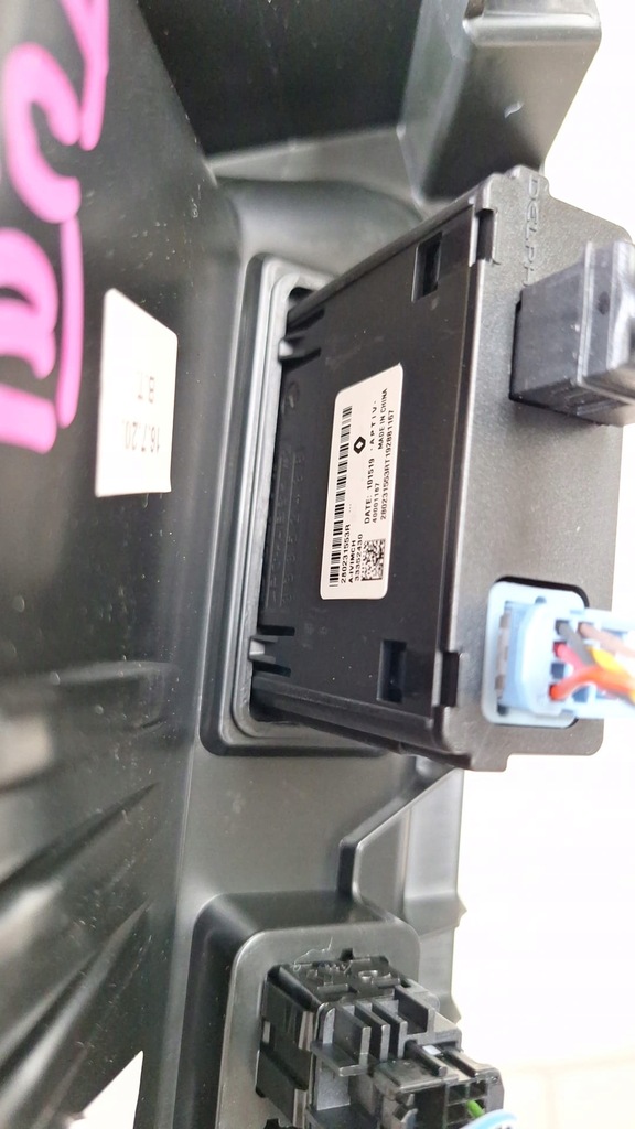 фото №7, Рамка туннель туннель средний зарядное устройство usb renault twingo iii