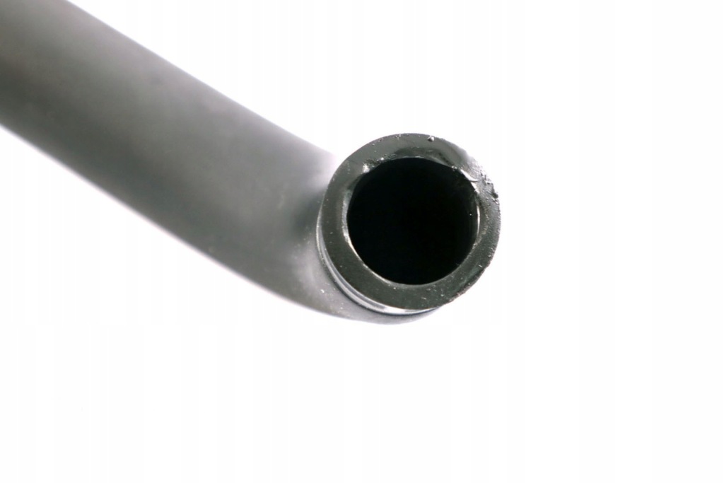 Bmw e65 e66 труба пабтрубок  шланг впускной  рулевой 6762626 Оригинал