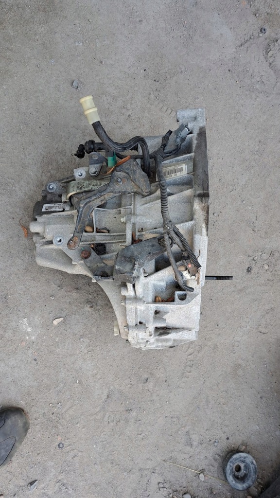 Купить Коробка передач передач механическая коробка передач renault megane iv 1.3 tce 320100000r tl4352