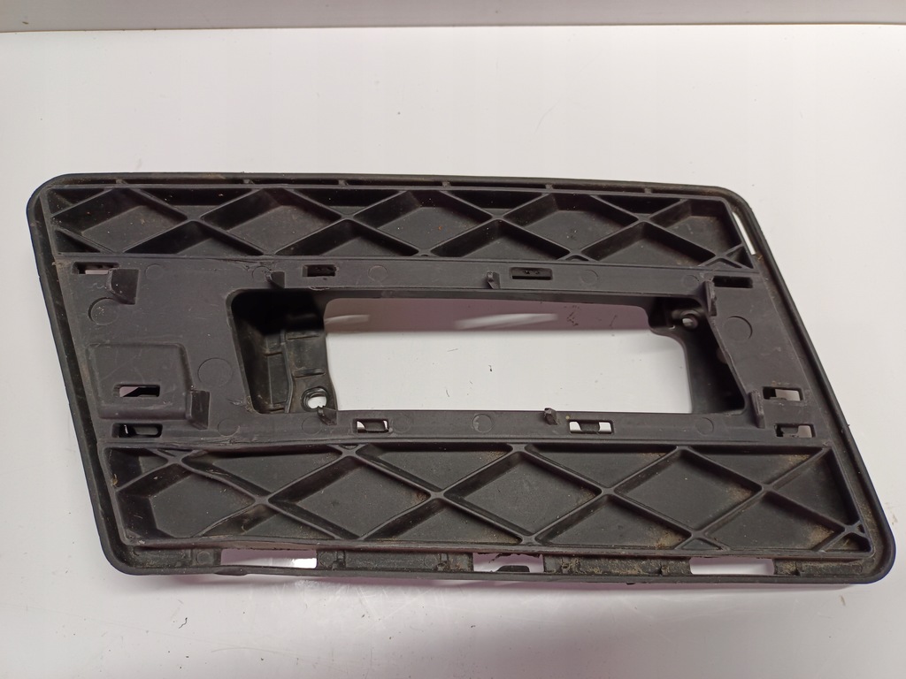 фото №1, Решётка бампера правая mercedes glk 11r оригинал