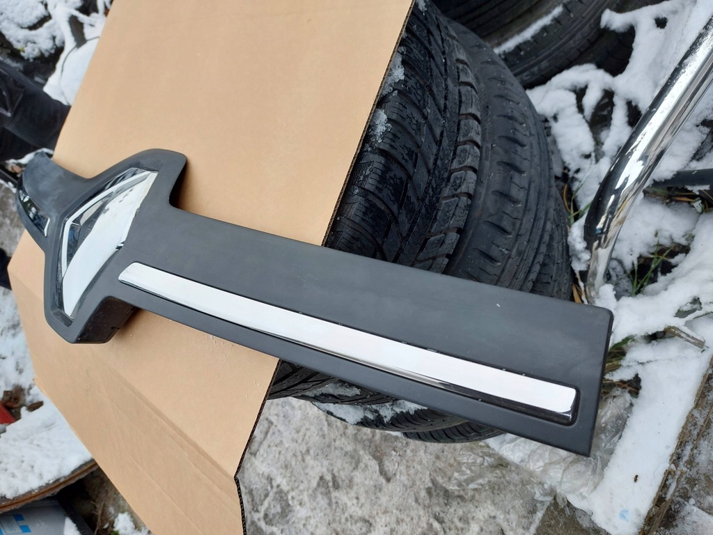 фото №3, Решітка радіатора решітка радіатора капот renault trafic iii lift 19-