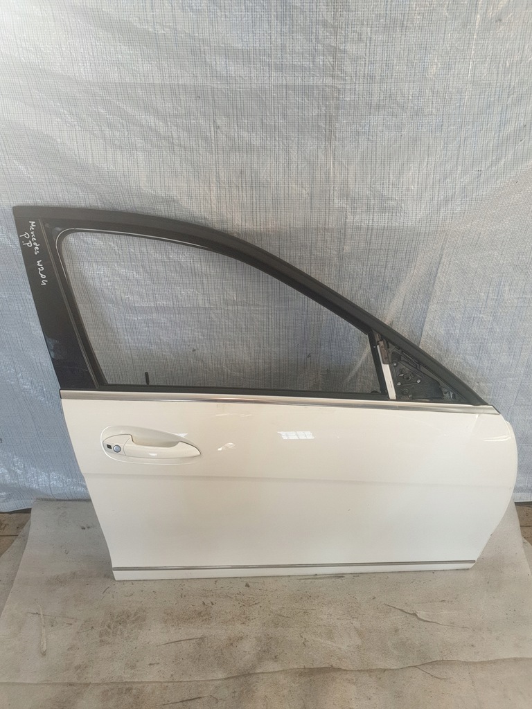 фото №2, Дверь правое перед mercedes w204 lift