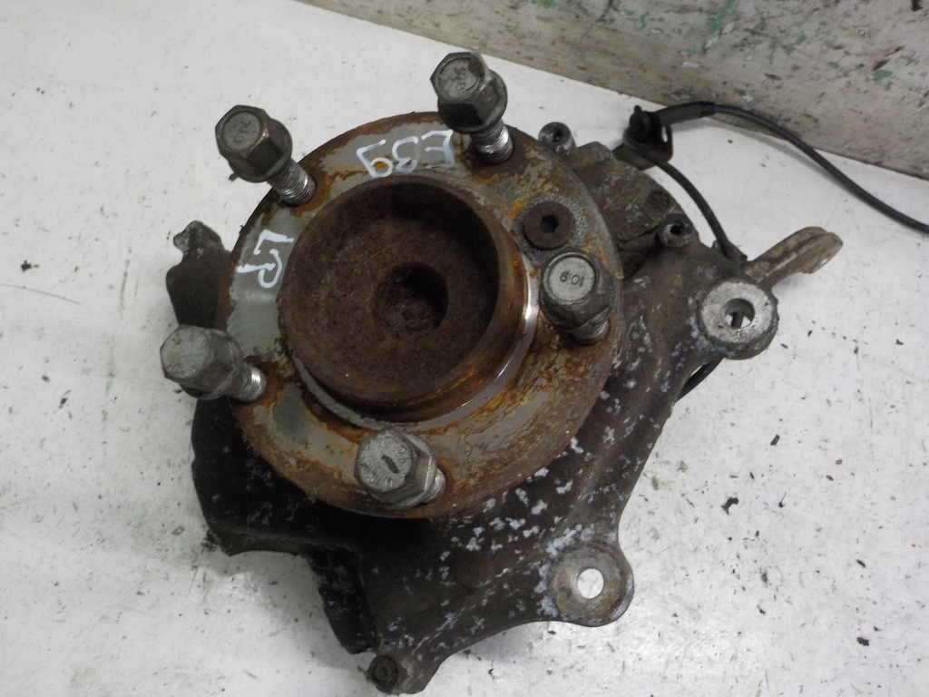 фото №1, Bmw e39 поворотний кулак ступиця правий перед