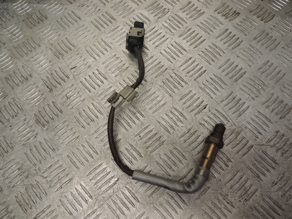 фото №1, Mercedes w205 датчик лямбда-зонд a0005420700
