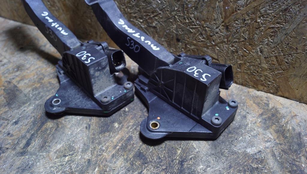 фото №5, Ford mustang gt 05-09 педаль потенциометр газа