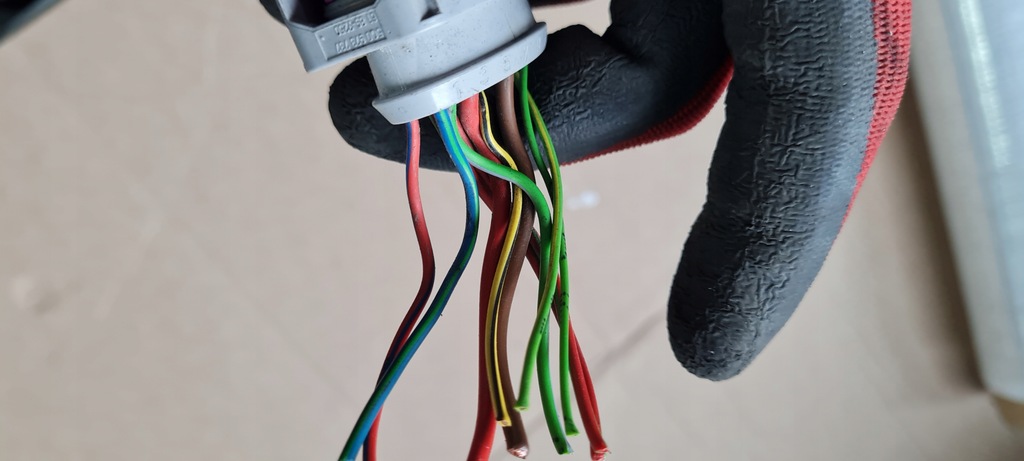 фото №9, S3 8v sedan a3 штекер колодка vw audi skoda seat 5q0973737 + контакты vw