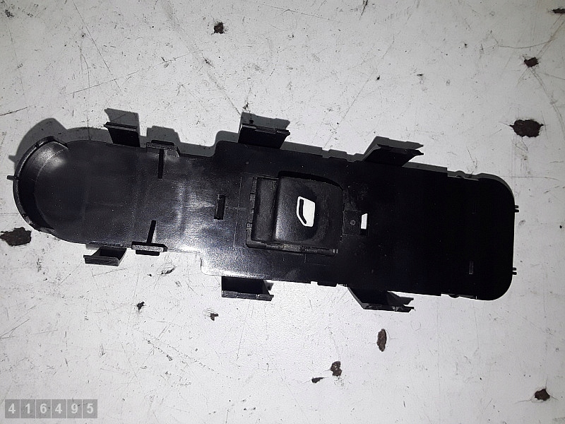 Купити 2005 citroen c4 перемикач 9651465677
