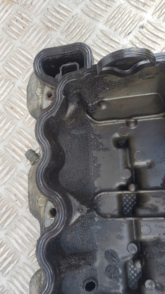 фото №11, Mercedes w220 s-klasa w163 крышка клапанов s500 s430 4.3 5.0 v8 a1130160105