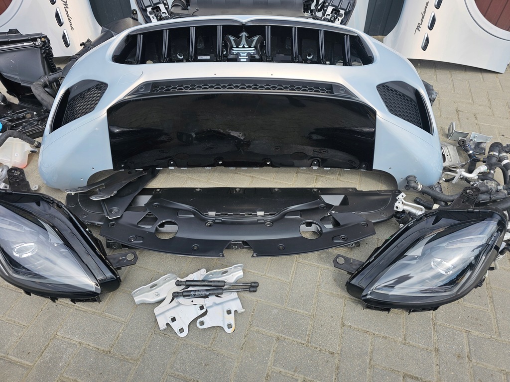 фото №7, Maserati grecale gt modena перед капот бампер full led крыло радиатор