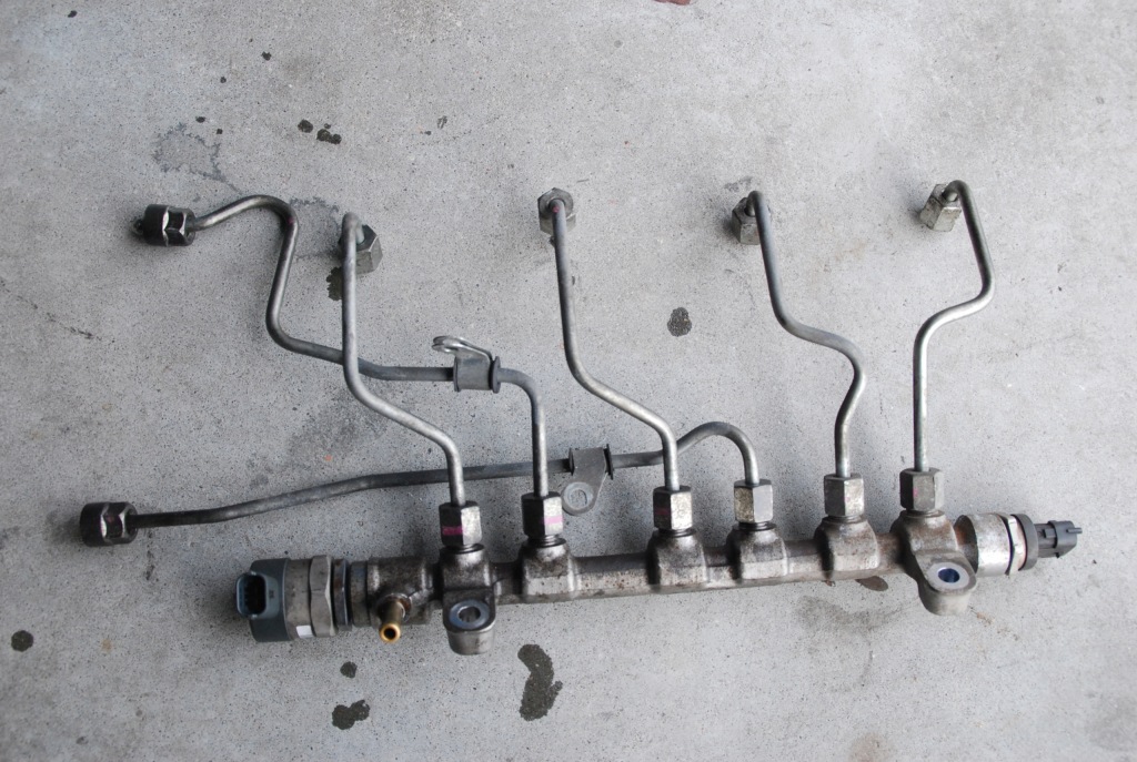 фото №1, Молдинг впрыскная honda accord viii 2.2 i-dtec