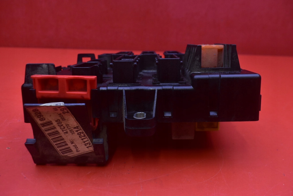 фото №6, Коробка запобіжників bsi 13112914 au 460023260 opel signum c 2.2 direct