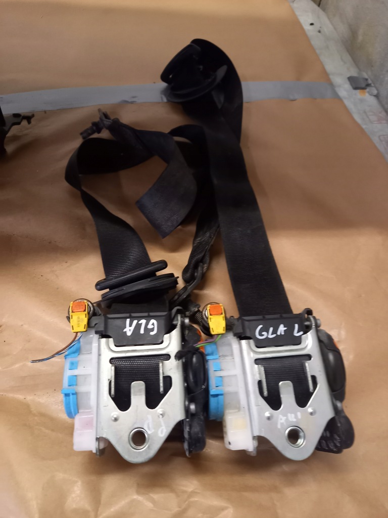 Панель  панель приладів 3x подушка безпеки 2x ремені mercedes gla x156 a156 в Україні