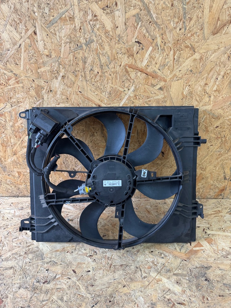 фото №1, Вентилятор радіатора renault megane iv 1.2 1.3 tce 214819674r