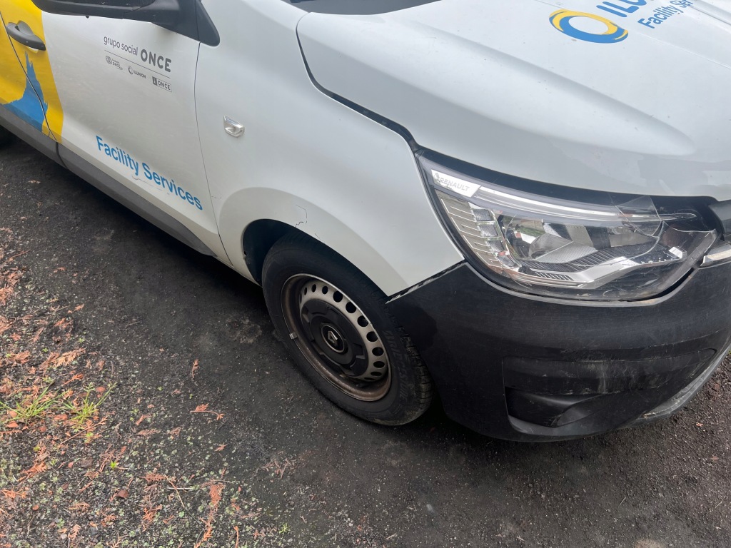 фото №1, Renault express ii 21- чверть перед передня права ліва підкрилок чверть