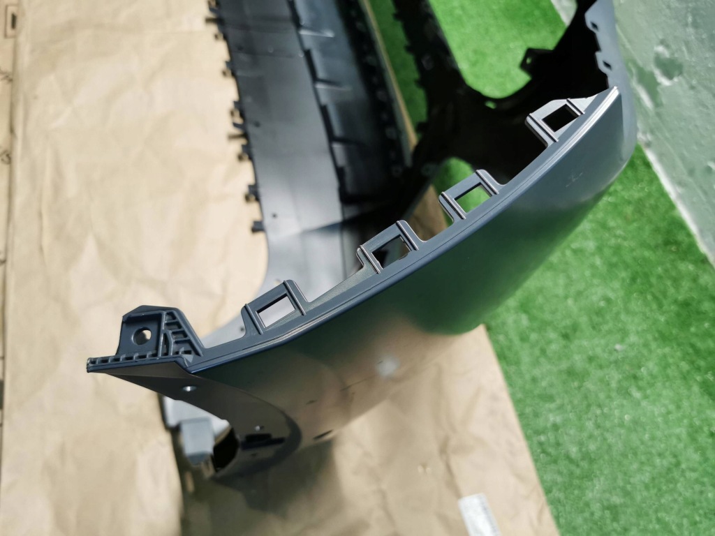 Купить Maserati grecale 22- бампер передний перед новый оригинальный 670157345