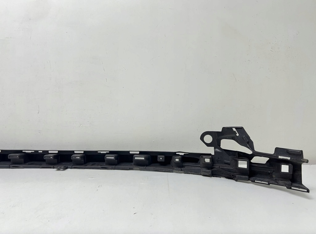 Mercedes cls a257 amg напрямна кронштейн бампер перед a2578853601 Недорого