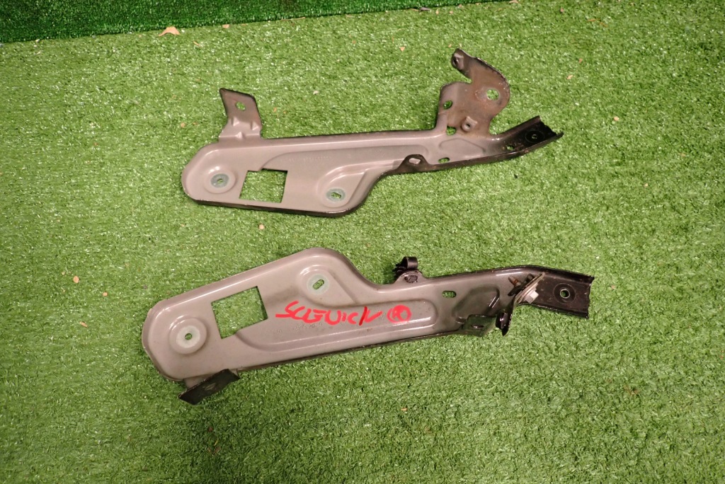 фото №1, Кронштейн кронштейн крыла renault scenic iv 2017 левая 620426570r