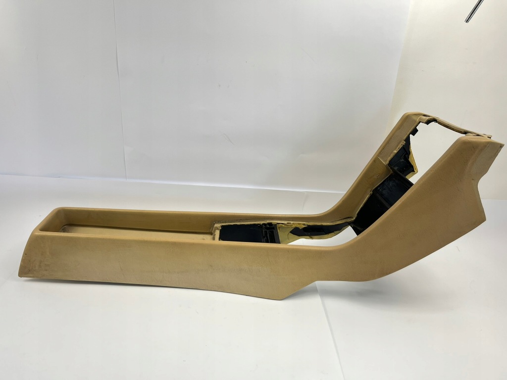 Тунель середній панель  кремовий бежевий mercedes w124 седан купе кабріолет  універсал Зі Шроту