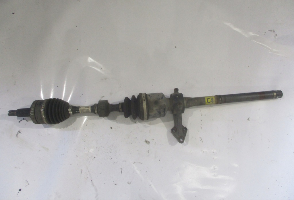 фото №1, Приводной вал перед правая правый длинная опора kia sportage iii 2.0 crdi sd9h552vc