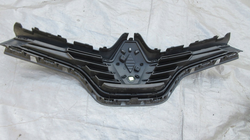 фото №7, Renault captur решітка радіатора решітка радіатора 623102335r // 1992