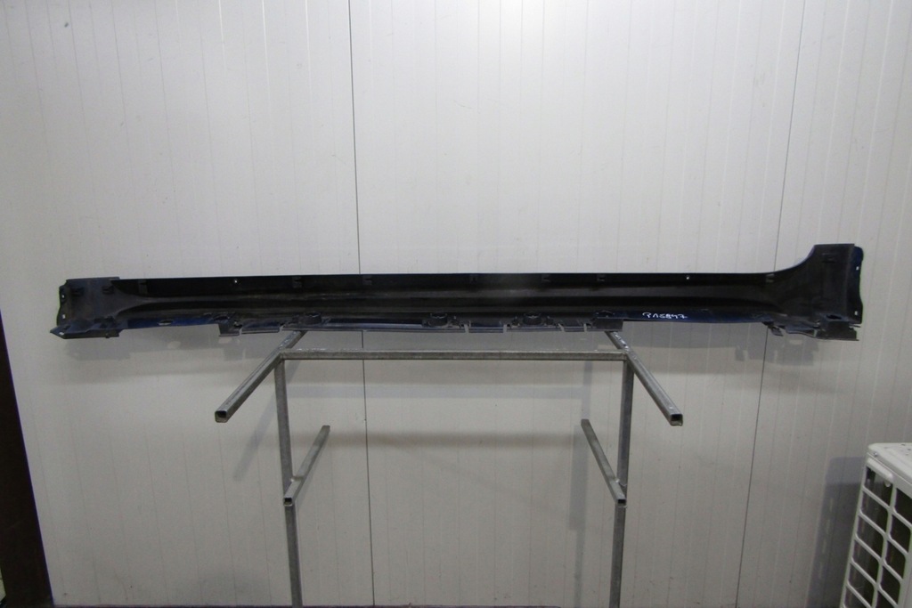 фото №10, Молдинг поріг права toyota corolla xii kombi e21