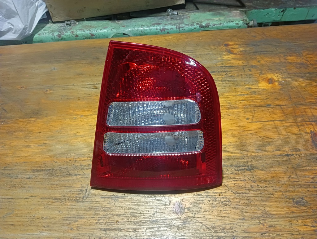 фото №1, Лампа задня права skoda octavia i lift