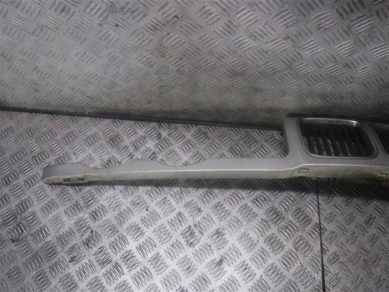 Решётка  решётка bmw e34 Киев